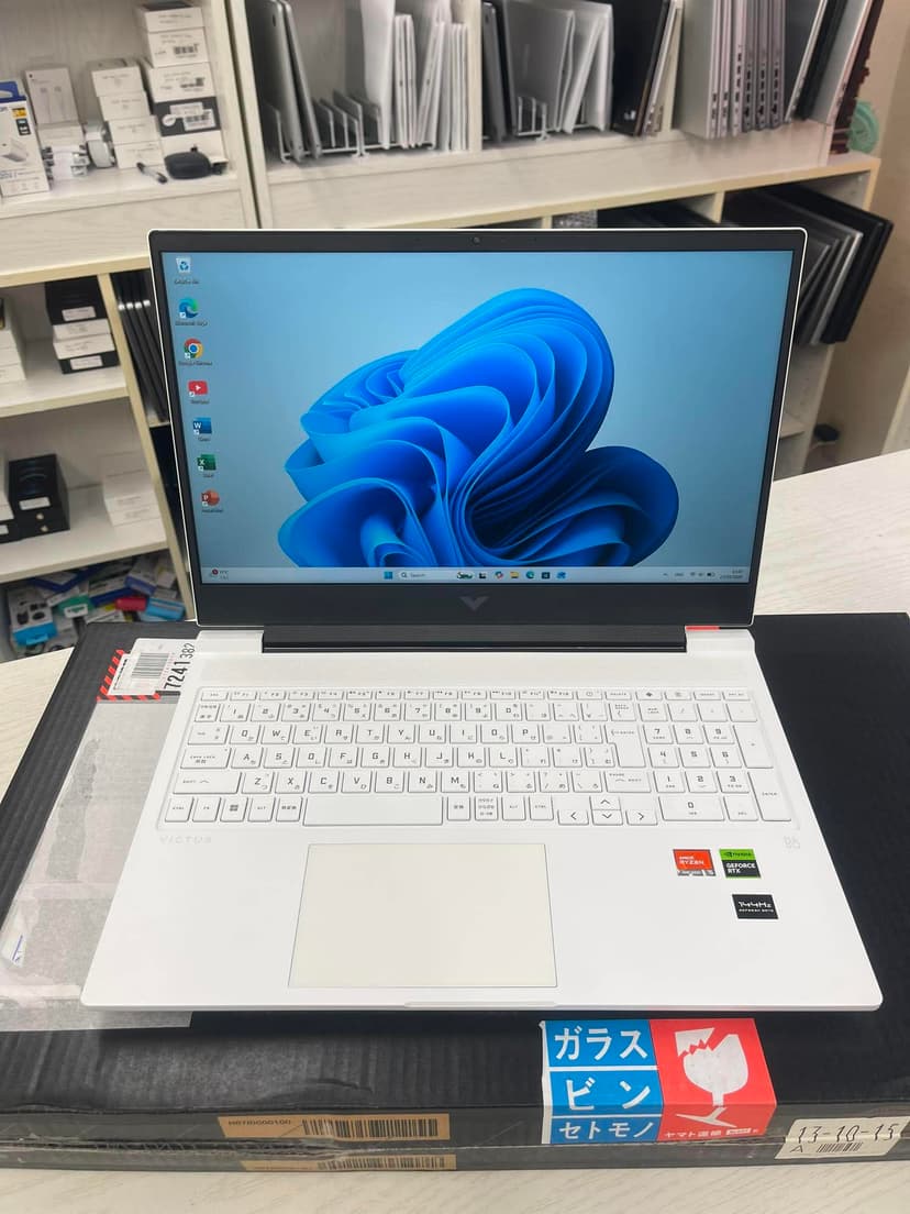 7241. Gaming HP Victus 16 16inch fullHD AMD R5-7640HS/16Gb/512Gb NVIDIA GeForce RTX 4050 6Gb phụ kiện fullbox, giá 10man4