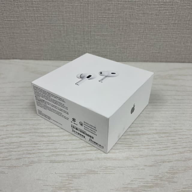5964. AirPods Pro 2 type C đạp hộp mới 100%, giá 2man9