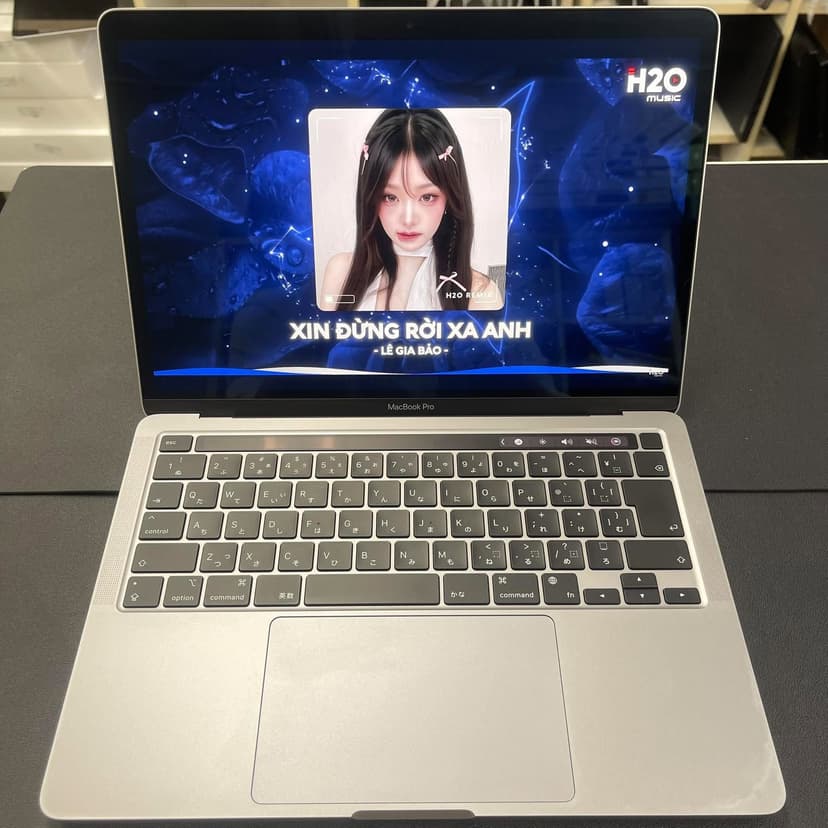 - 7962. Macbook Pro 2020 13.3” xám M1/8/512Gb pin 97% sạc 57 lần pk cáp sạc, giá 8man6