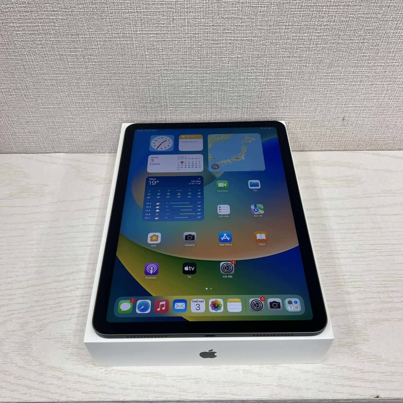 5810. Ipad Air 4 10.9" xám 64Gb wifi new99 pin95% phụ kiện fullbox, giá 4man3