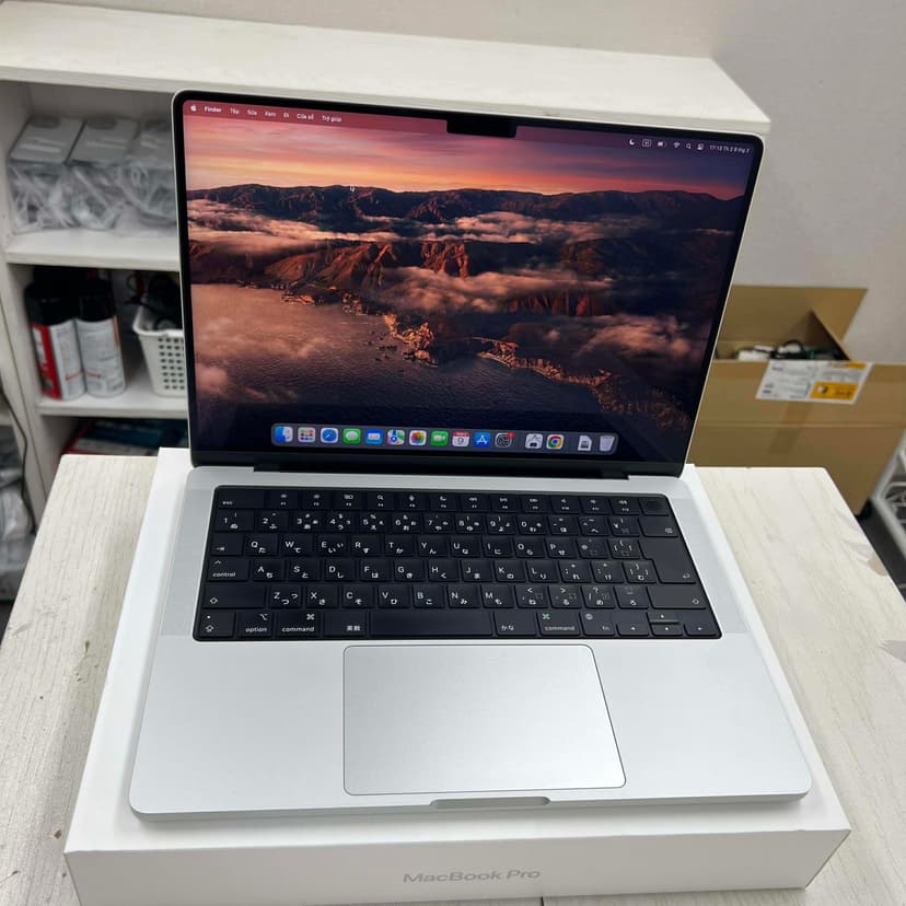6395. Macbook Pro 2021 bạc 14inch chip M1Pro/16/512Gb new99 pin 92% chu kỳ sạc 205 lần pk fullbox